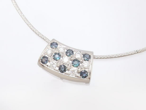 【買取】K18/PT900 アレキサンドライト ダイヤモンド ネックレス 1.03ct 0.84ct