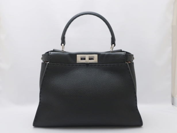 【買取】 フェンディ セレリア ピーカブー